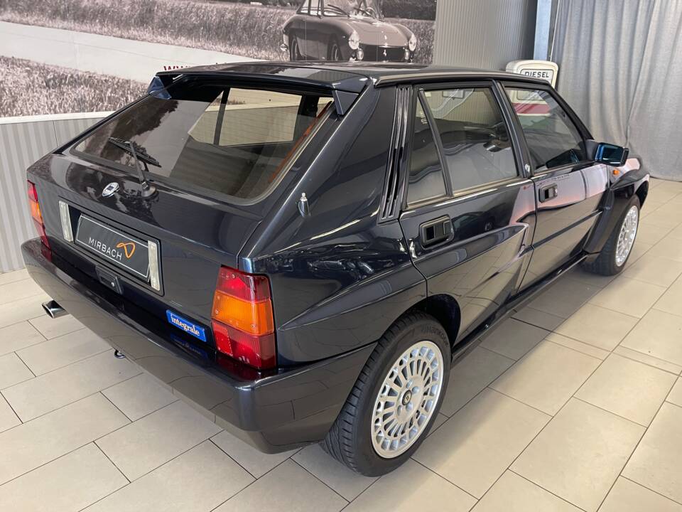 Bild 7/22 von Lancia Delta HF Integrale 16V (1991)