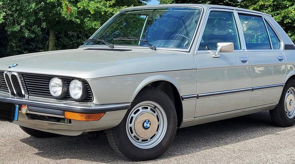 Imagen 1/11 de BMW 520 (1974)