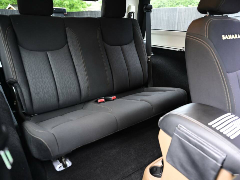 Afbeelding 34/50 van Jeep Grand Cherokee 6.4 V8 SRT (2014)