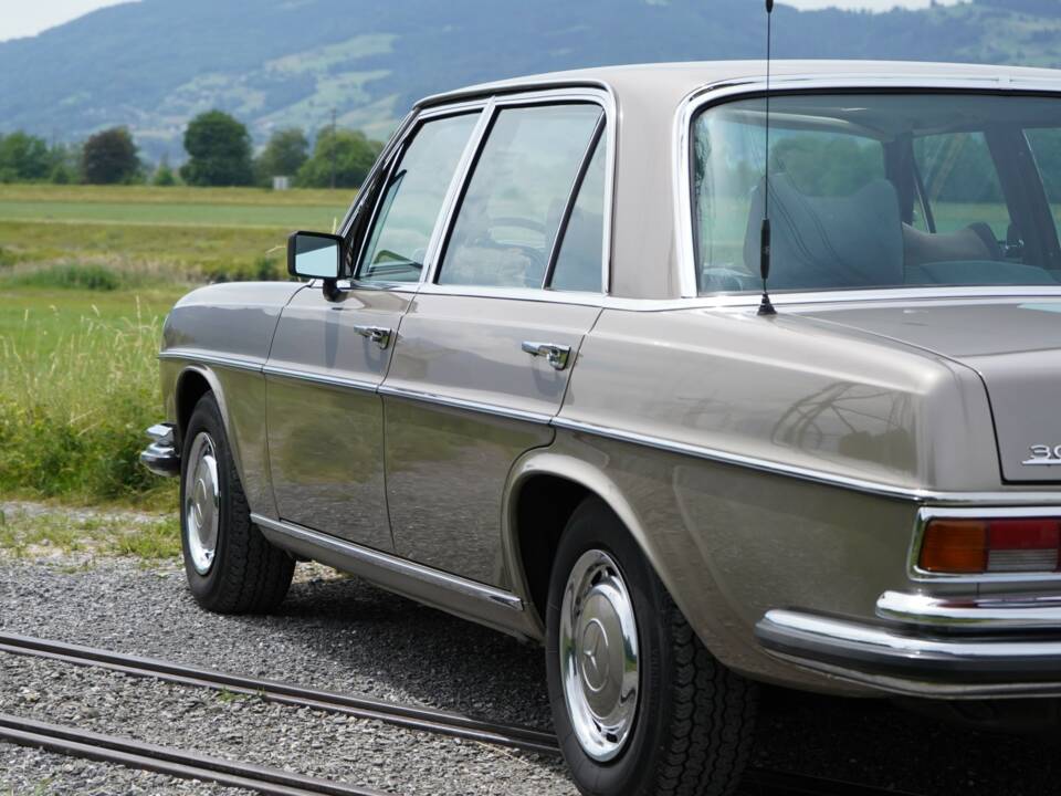 Afbeelding 72/89 van Mercedes-Benz 300 SEL 6.3 (1972)