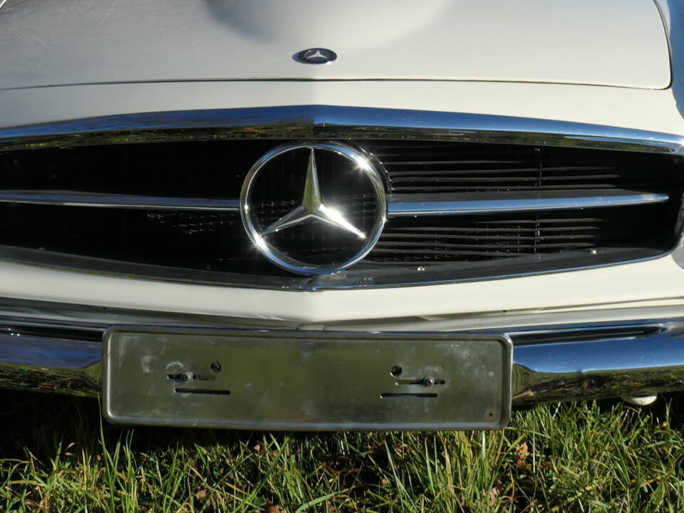 Bild 50/50 von Mercedes-Benz 230 SL (1966)