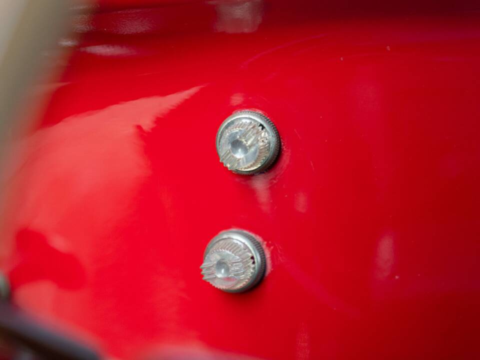 Bild 37/43 von FIAT 500 C Furgonato (1950)