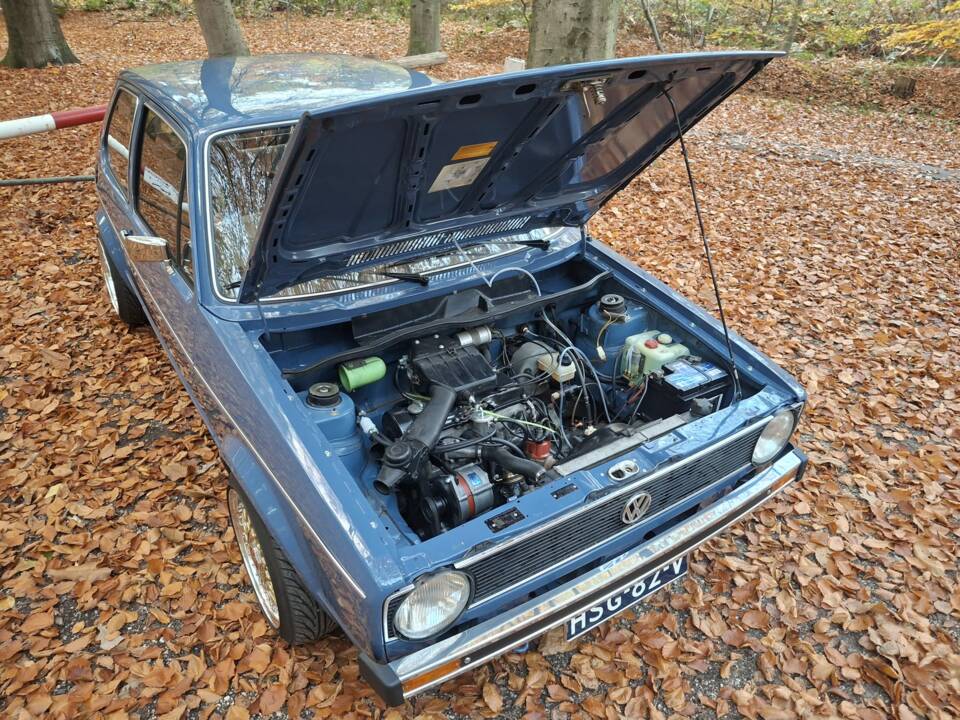 Image 30/36 de Volkswagen Golf I 1.6 GLS (1981)