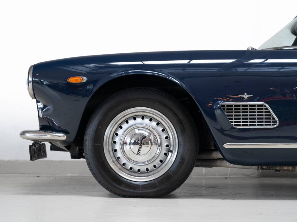 Bild 21/41 von Maserati 3500 GTI Touring (1962)