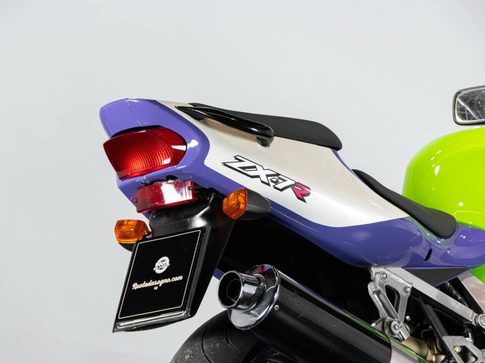 Afbeelding 16/50 van Kawasaki Ninja 750 ZX-7R (1996)