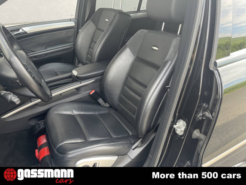 Bild 10/15 von Mercedes-Benz ML 63 AMG (2006)