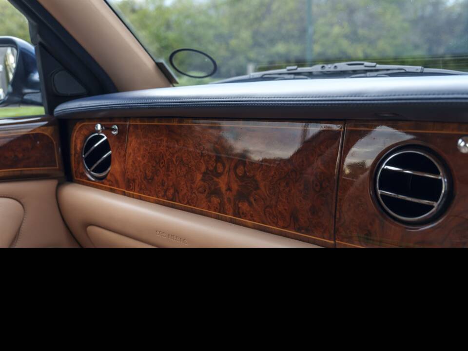 Image 20/27 of Rolls-Royce Silver Seraph (2000)