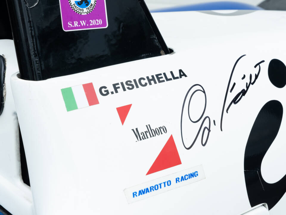 Image 27/64 of Dallara F392 Formula 3 (1992)