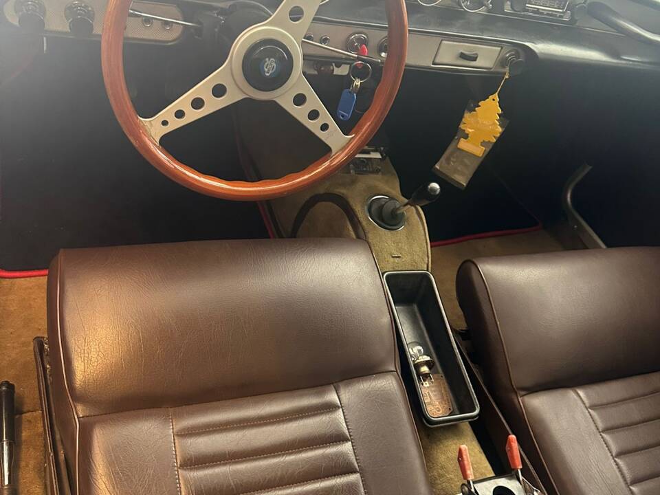 Bild 9/16 von Volvo 1800 S (1967)