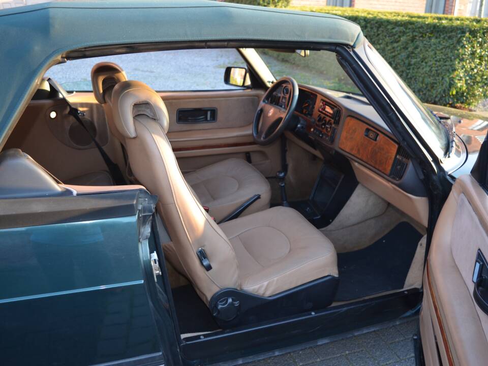 Image 13/13 of Saab 900 S (1992)