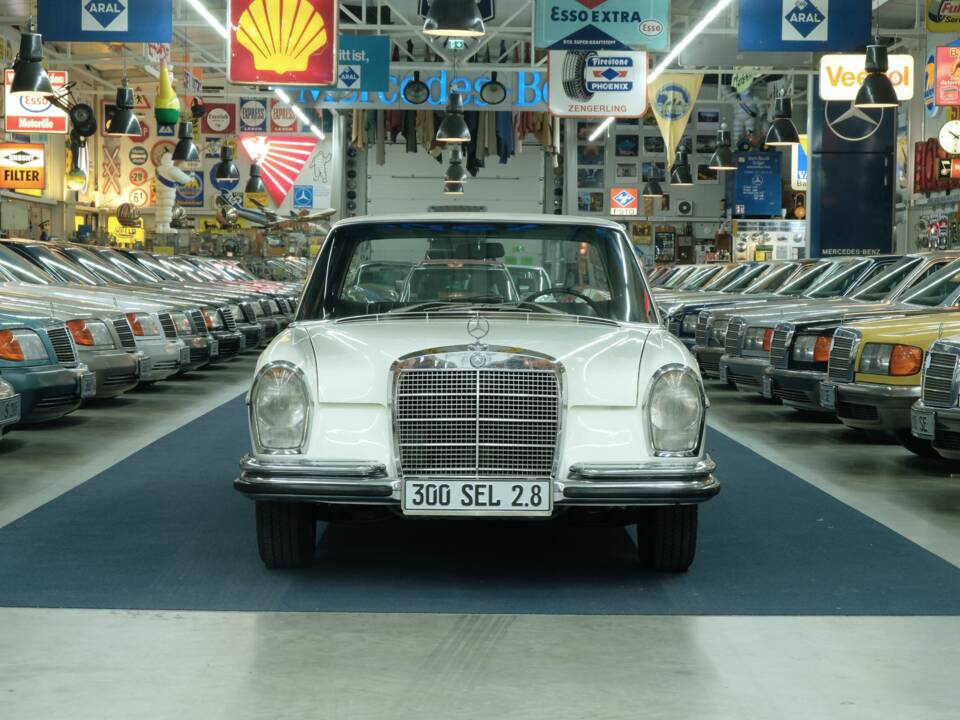 Afbeelding 66/70 van Mercedes-Benz 300 SEL (1968)
