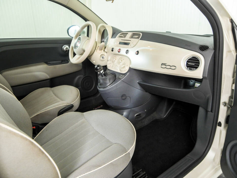 Immagine 12/48 di FIAT 500 (2009)