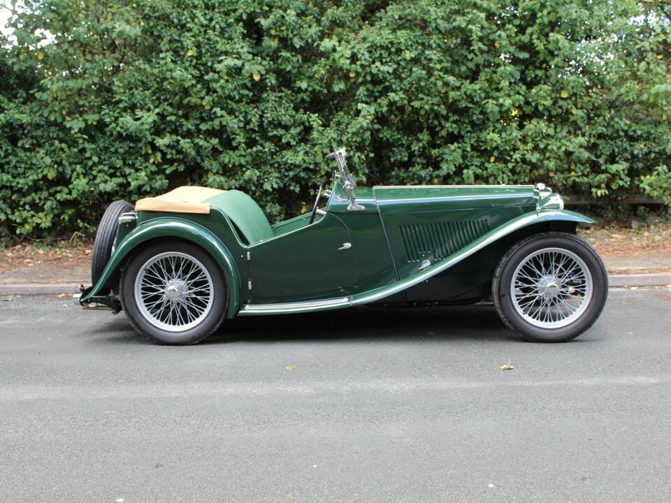 Afbeelding 7/17 van MG TC (1948)