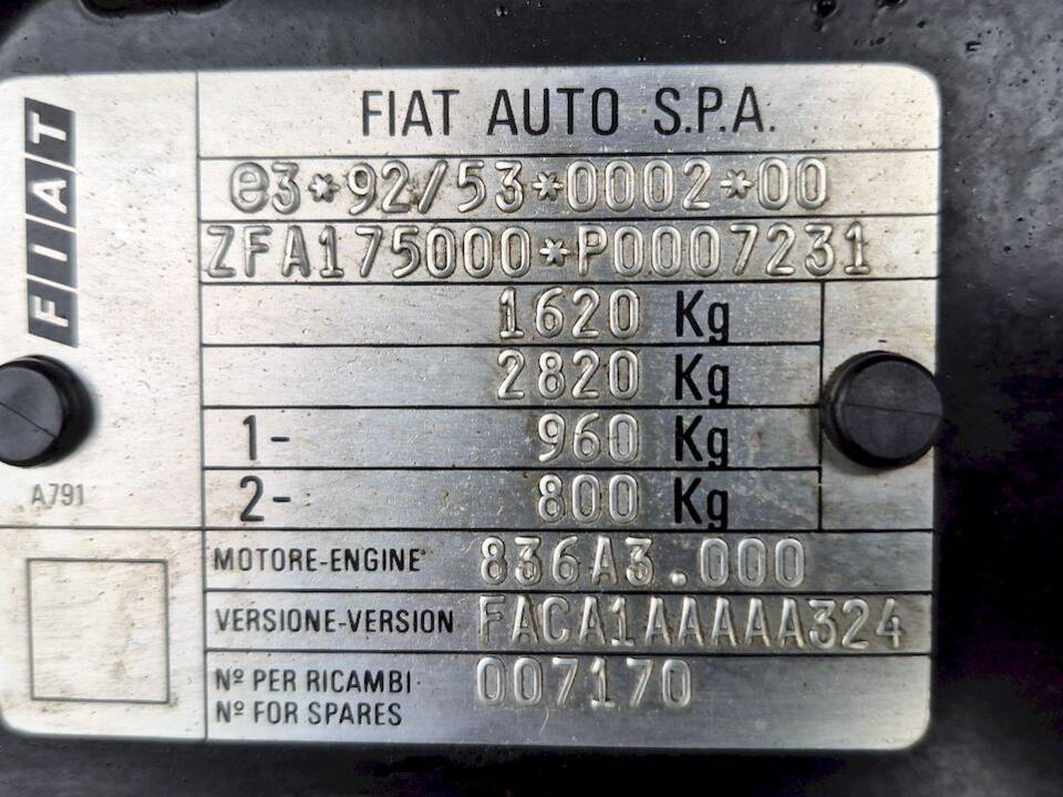Immagine 59/63 di FIAT Coupé 2.0 16V (1994)