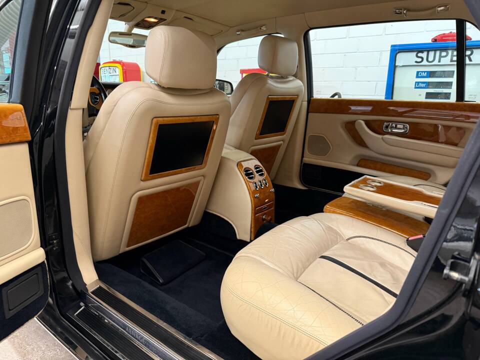 Image 11/21 of Bentley Arnage T (2003)