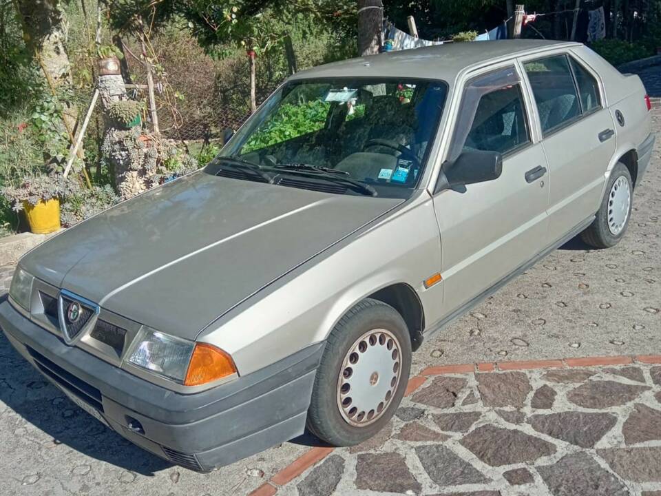 Image 1/12 of Alfa Romeo 33 - 1.3 (1990)