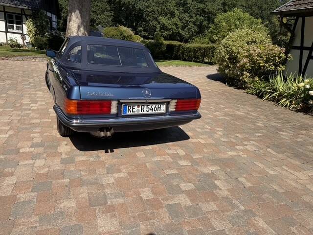 Image 3/10 de Mercedes-Benz 500 SL (1985)