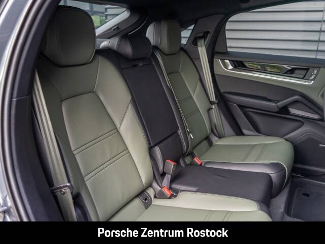 Imagen 11/38 de Porsche Cayenne Coupé E-Hybrid (2026)