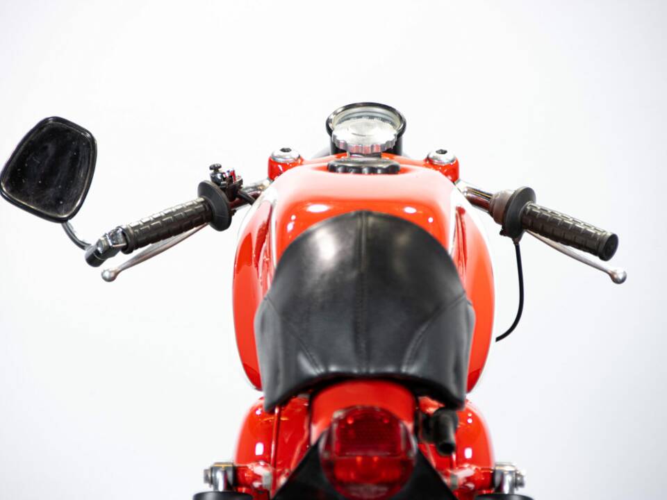 Afbeelding 27/50 van Aermacchi DUMMY (1964)