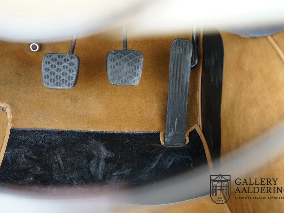 Afbeelding 41/50 van Mercedes-Benz 220 SE b (1964)