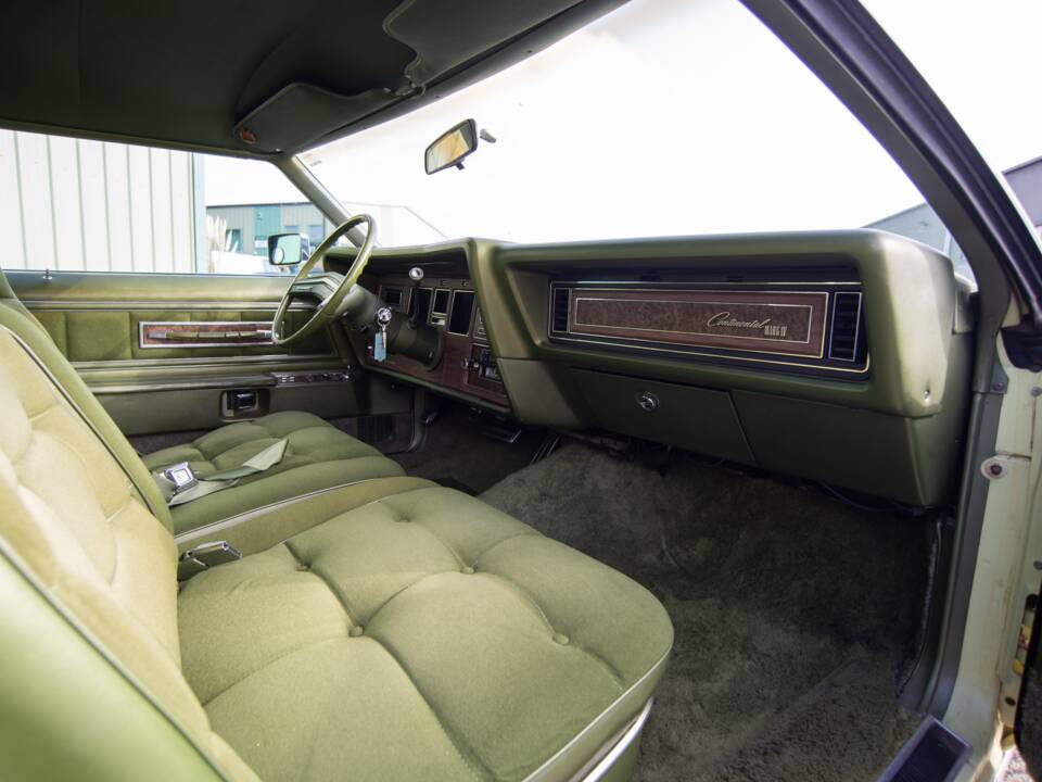 Bild 12/34 von Lincoln Continental Mark IV (1975)