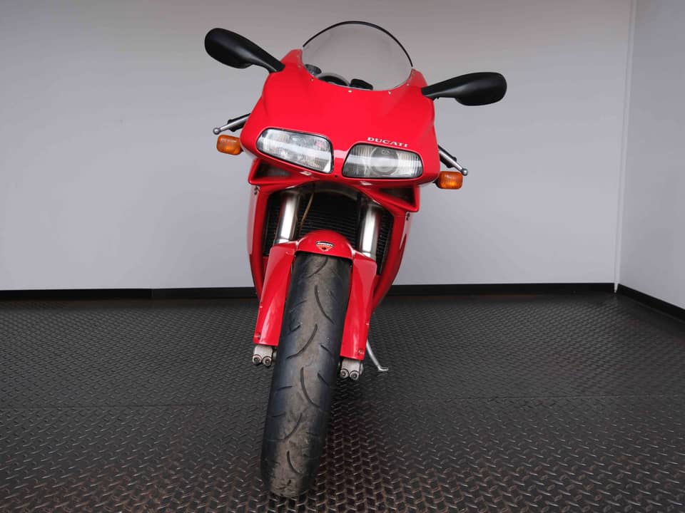 Bild 26/93 von Ducati 916 Strada (1994)