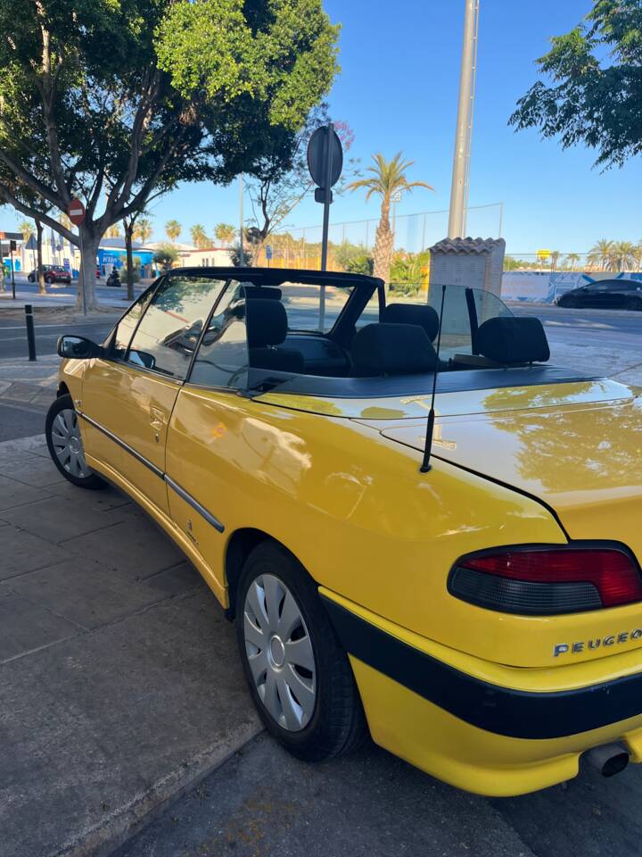 Image 5/6 of Peugeot 306 1.6i (2001)