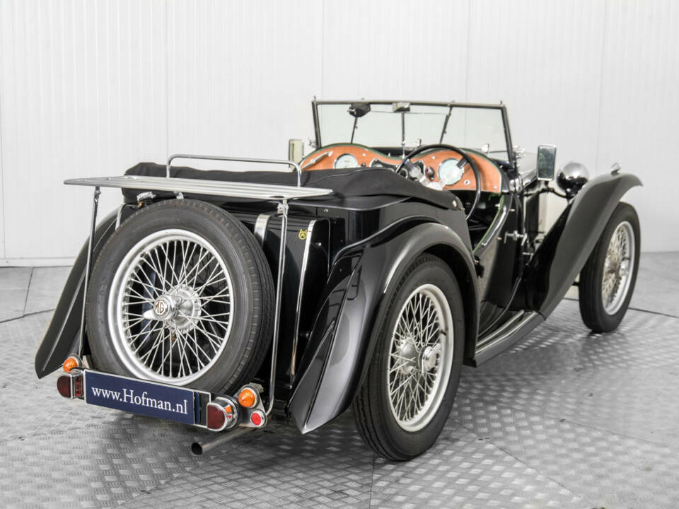 Image 29/50 of MG TC (1947)