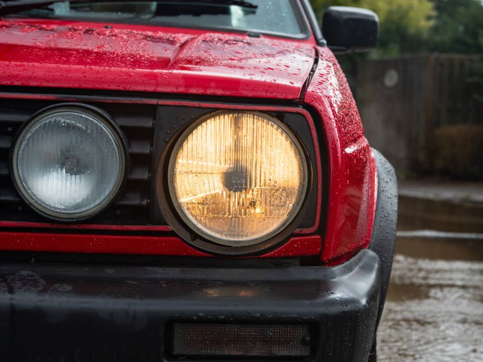 Image 20/50 de Volkswagen Golf III GTI 2.0 (1992)