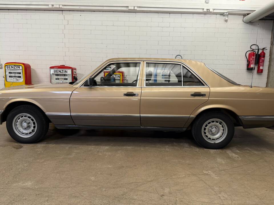 Afbeelding 1/20 van Mercedes-Benz 280 SE (1983)
