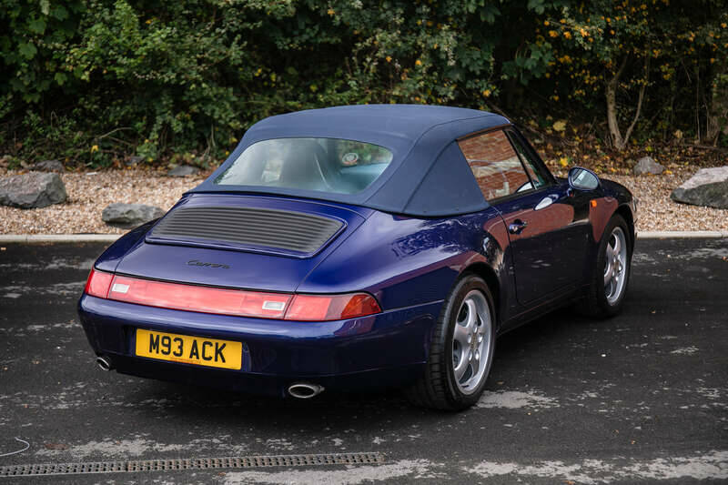 Image 11/41 of Porsche 911 Carrera (1995)