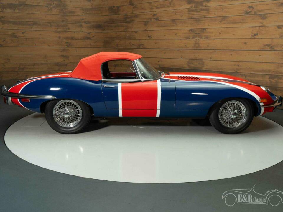 Bild 8/17 von Jaguar E-Type (1970)