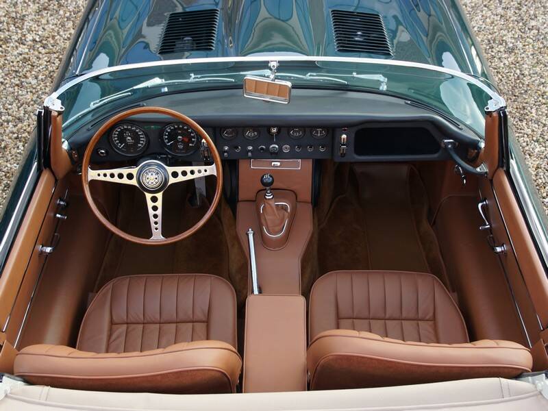 Image 39/50 de Jaguar Type E 4.2 (1967)