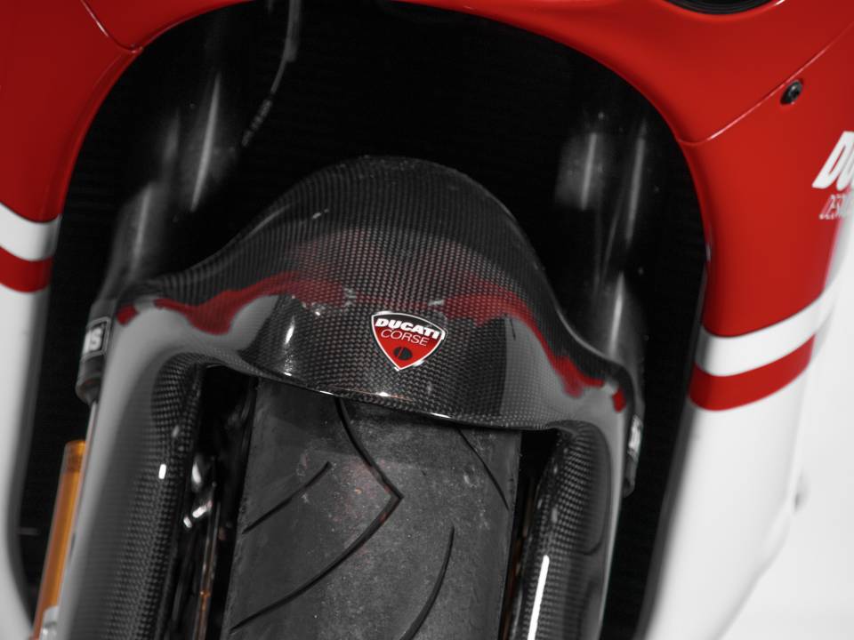 Bild 42/50 von Ducati DUMMY (2008)