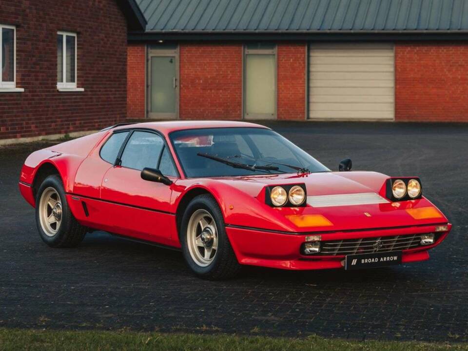 Image 8/25 de Ferrari 512 BBi (1982)