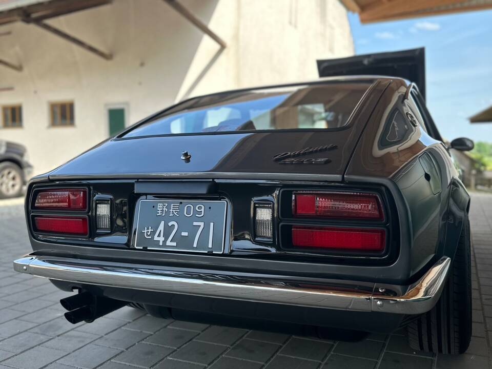 Image 37/64 of Datsun 280 Z (1976)
