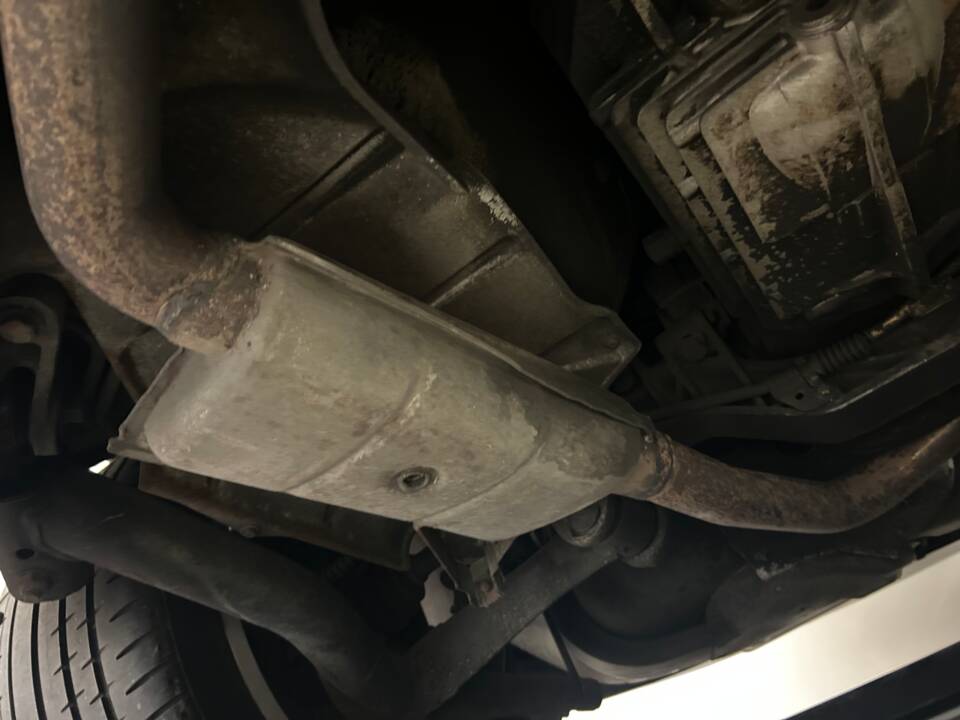 Image 53/63 of Porsche 928 GT (1989)