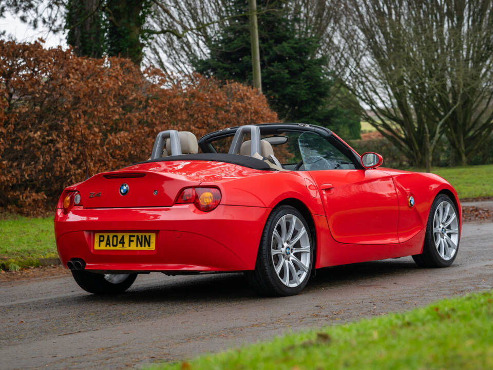 Image 15/18 of BMW Z4 2.2i (2004)