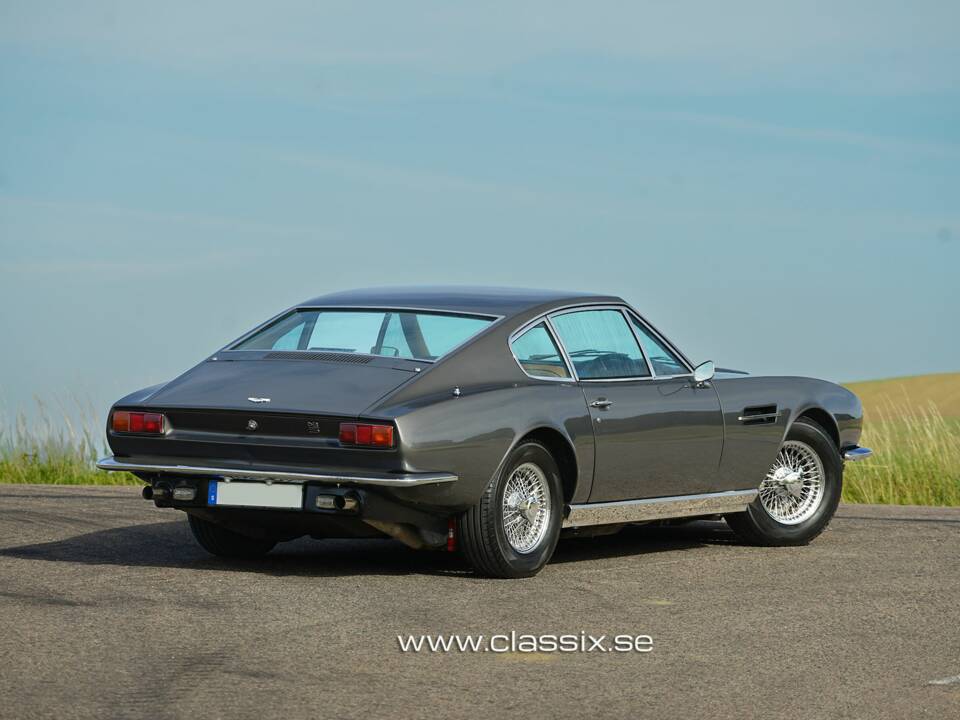 Image 11/22 of Aston Martin DBS (1972)
