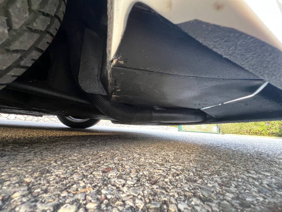 Image 20/73 of Lamborghini Countach LP 400 S (1980)