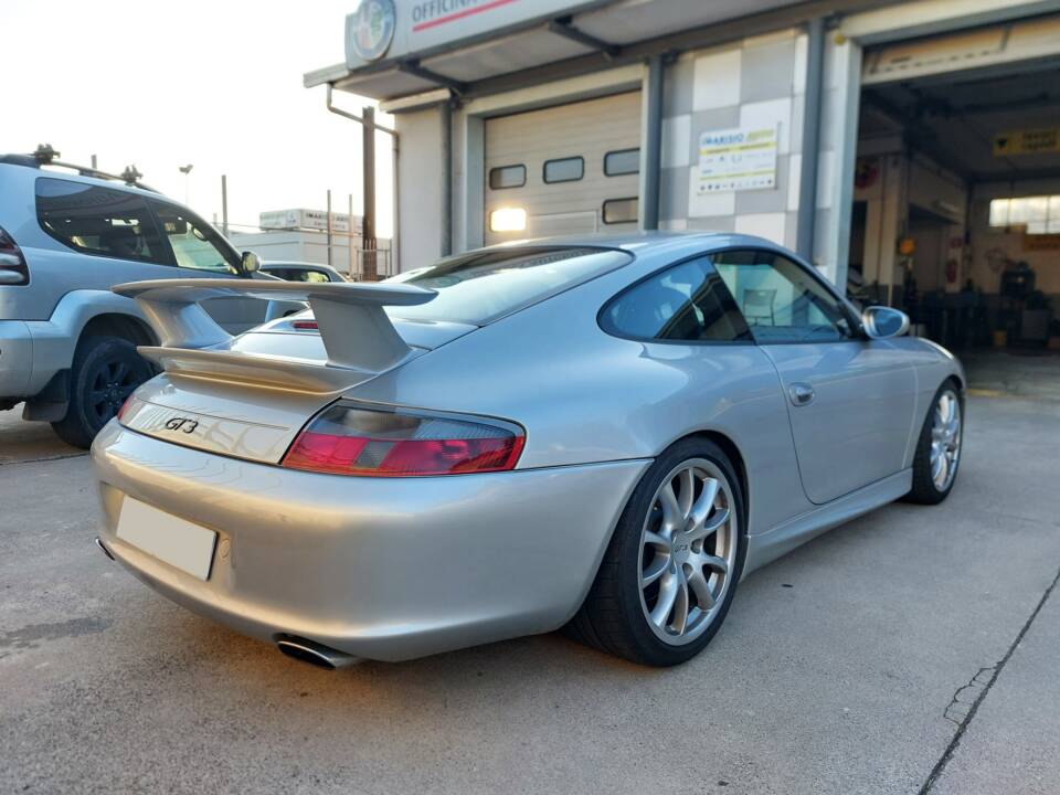 Immagine 4/23 di Porsche 911 GT3 (2004)