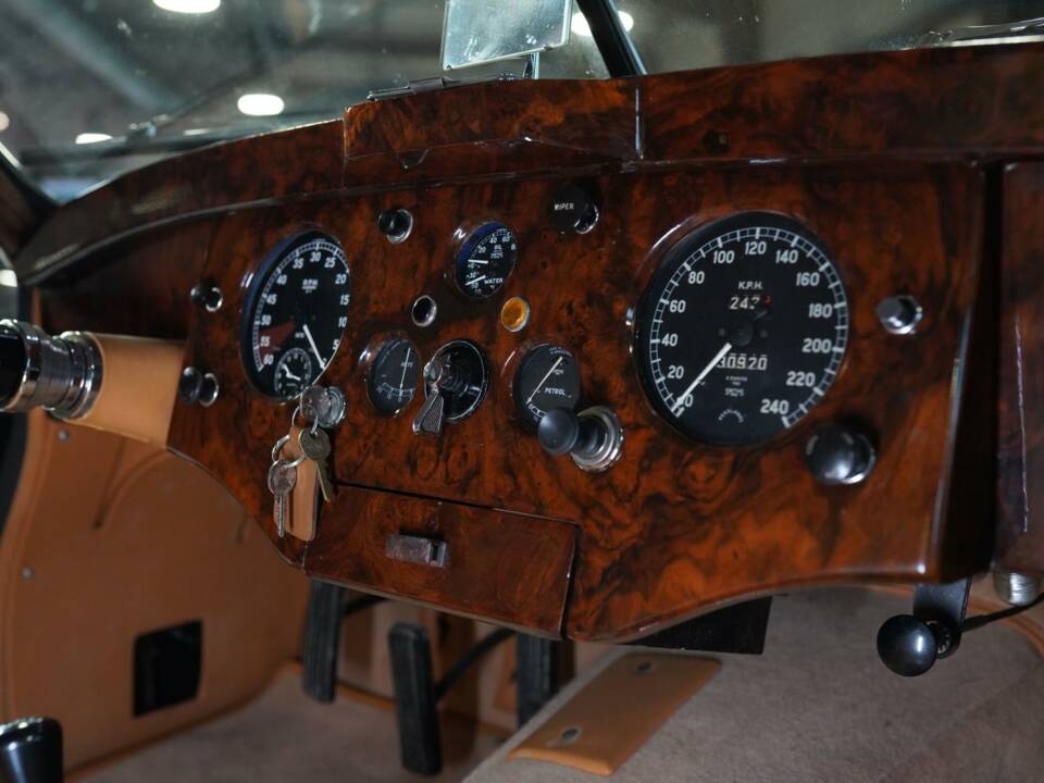 Afbeelding 20/22 van Jaguar XK 120 FHC (1960)