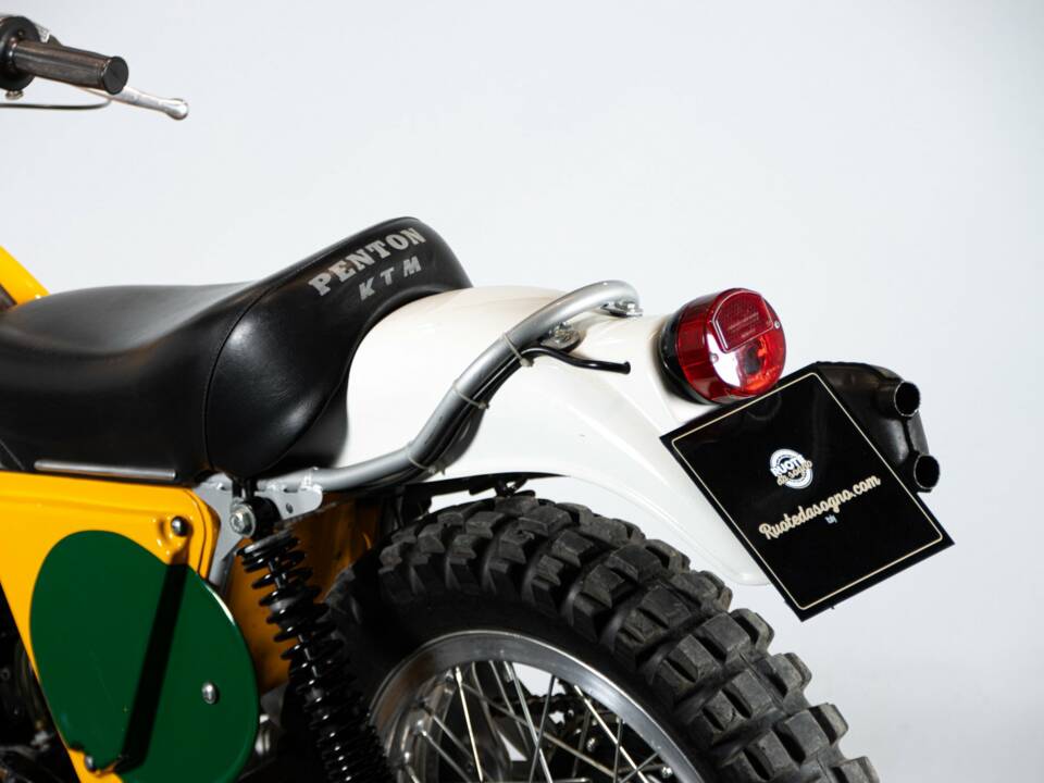 Image 21/50 de KTM DUMMY (1973)