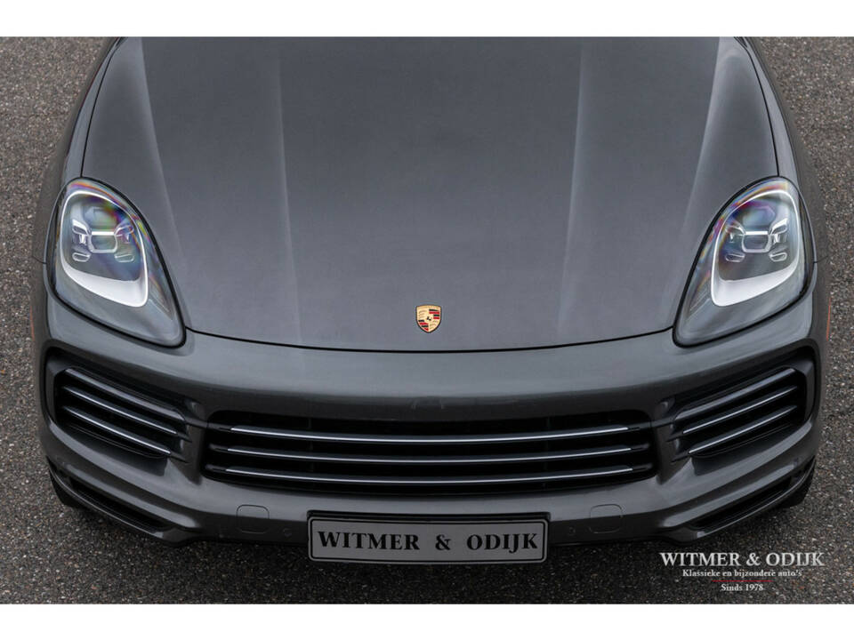Image 26/38 of Porsche Cayenne (2019)