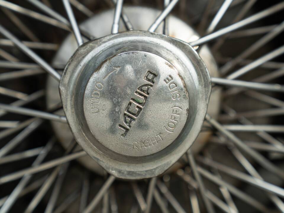 Bild 20/50 von Jaguar E-Type V12 (2+2) (1971)