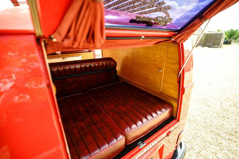 Image 23/50 of Volkswagen T1 panel van (1963)