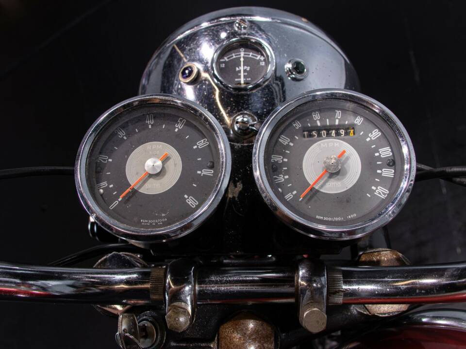 Image 26/50 of Triumph T 100 Daytona (1969)