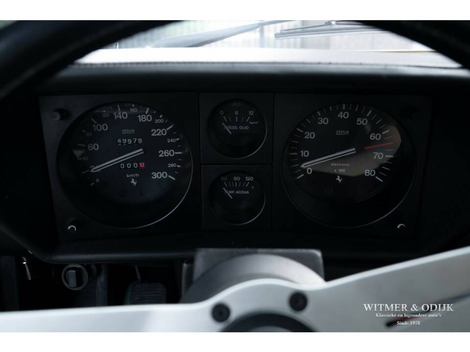 Immagine 15/33 di Ferrari 400i (1981)