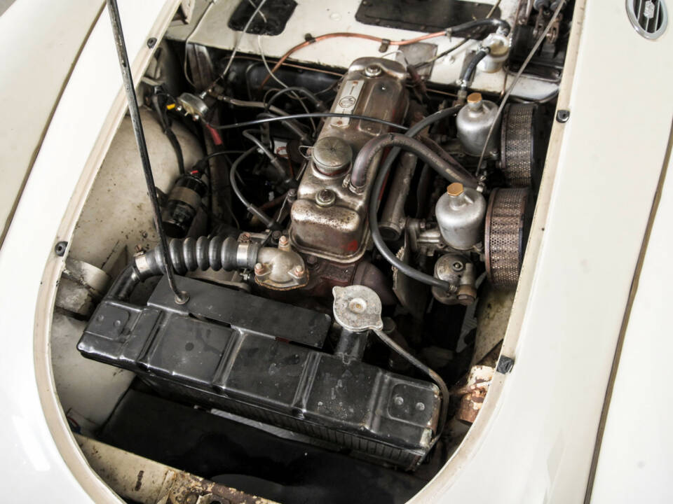 Image 37/50 of MG MGA 1500 (1957)