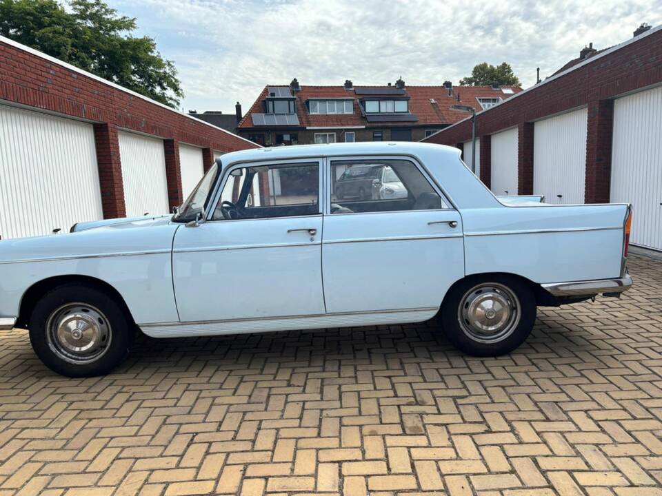 Imagen 8/8 de Peugeot 404 (1972)